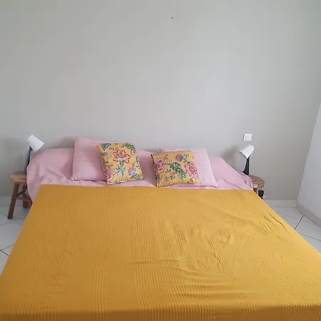 Chambre A 50m De La Plage Kwatera prywatna
